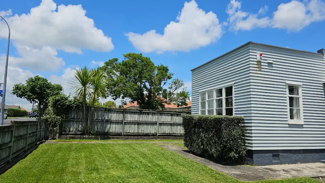 Spring lawn care guide for Hamilton